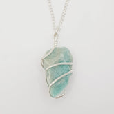 Amazonit-Rohstein Halskette – 3-4cm, Handgefertigt - World of Crystals