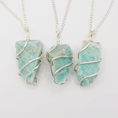 Amazonit-Rohstein Halskette – 3-4cm, Handgefertigt - World of Crystals