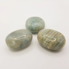 Aquamarin-Palmstein – 5cm, Handgefertigt - World of Crystals