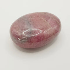 Rhodonit-Palmstein – 5cm, Handgefertigt - World of Crystals