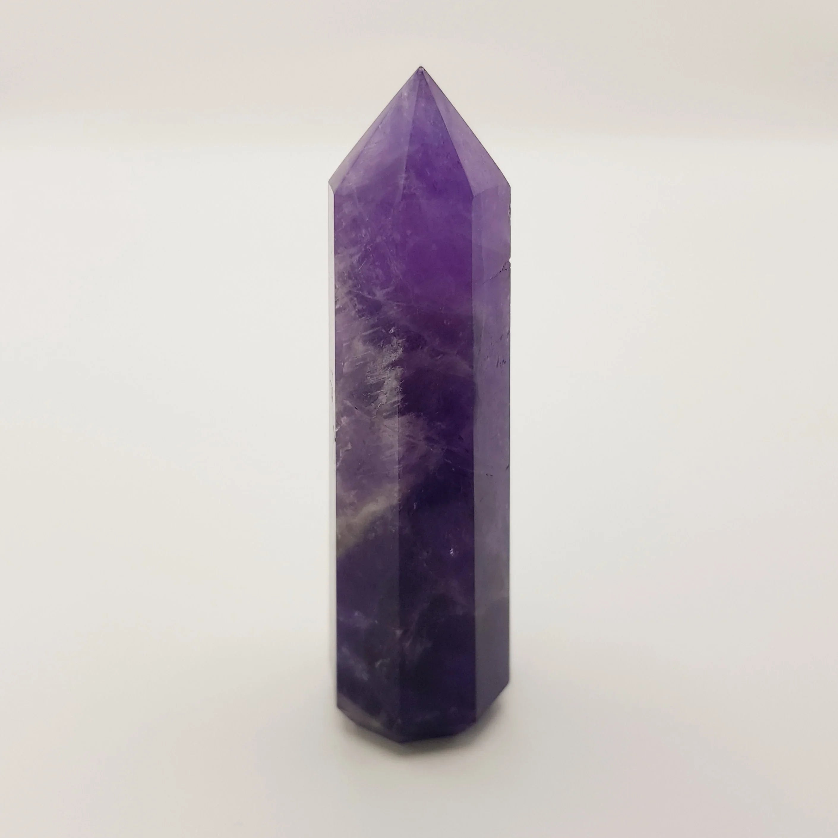 Amethyst-Obelisk Turm – 5-15cm, Handgefertigt - World of Crystals