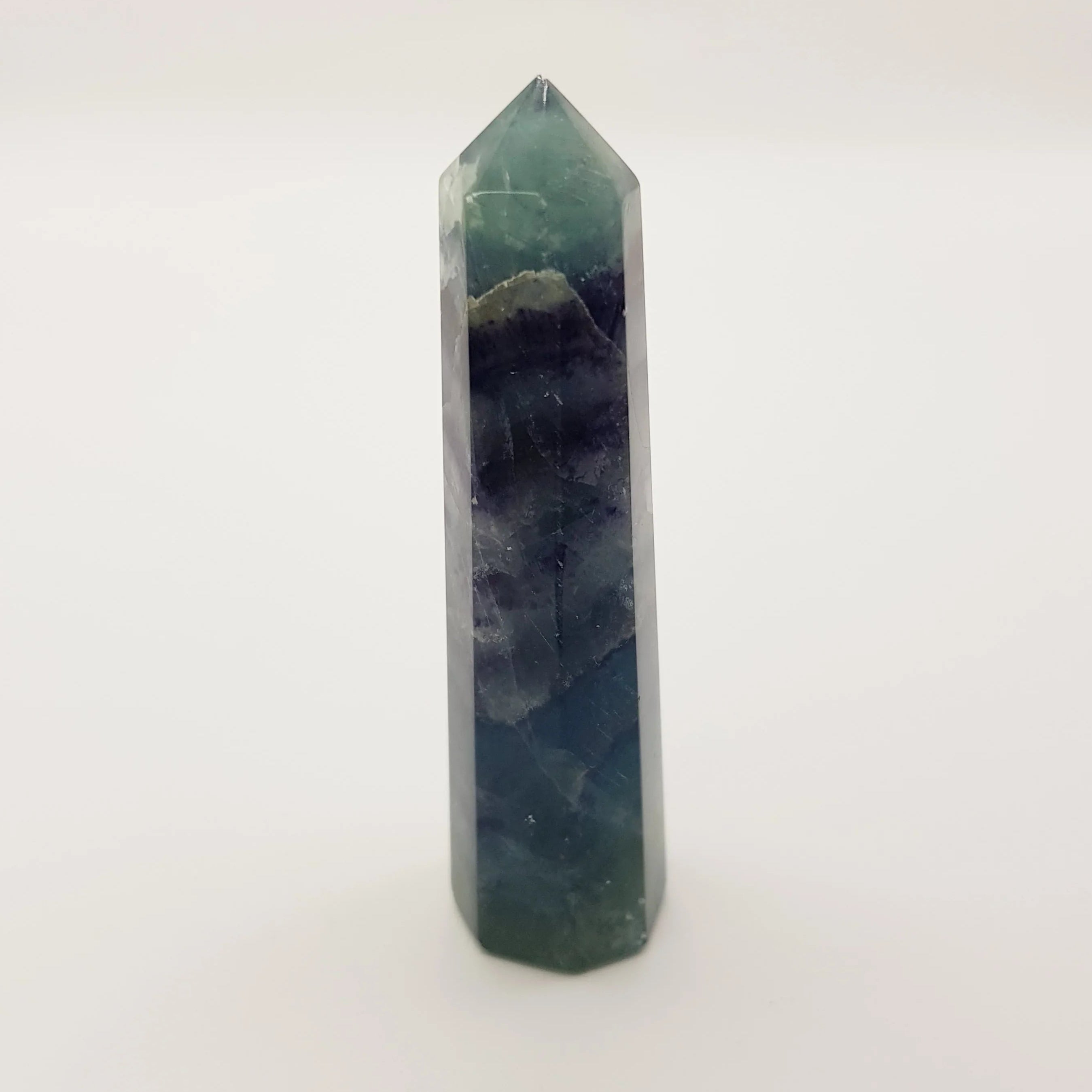 Regenbogen-Fluorit-Obelisk Turm – 5-15cm, Handgefertigt - World of Crystals