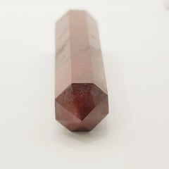 Roter Jaspis-Obelisk Turm – 5-15cm, Handgefertigt - World of Crystals