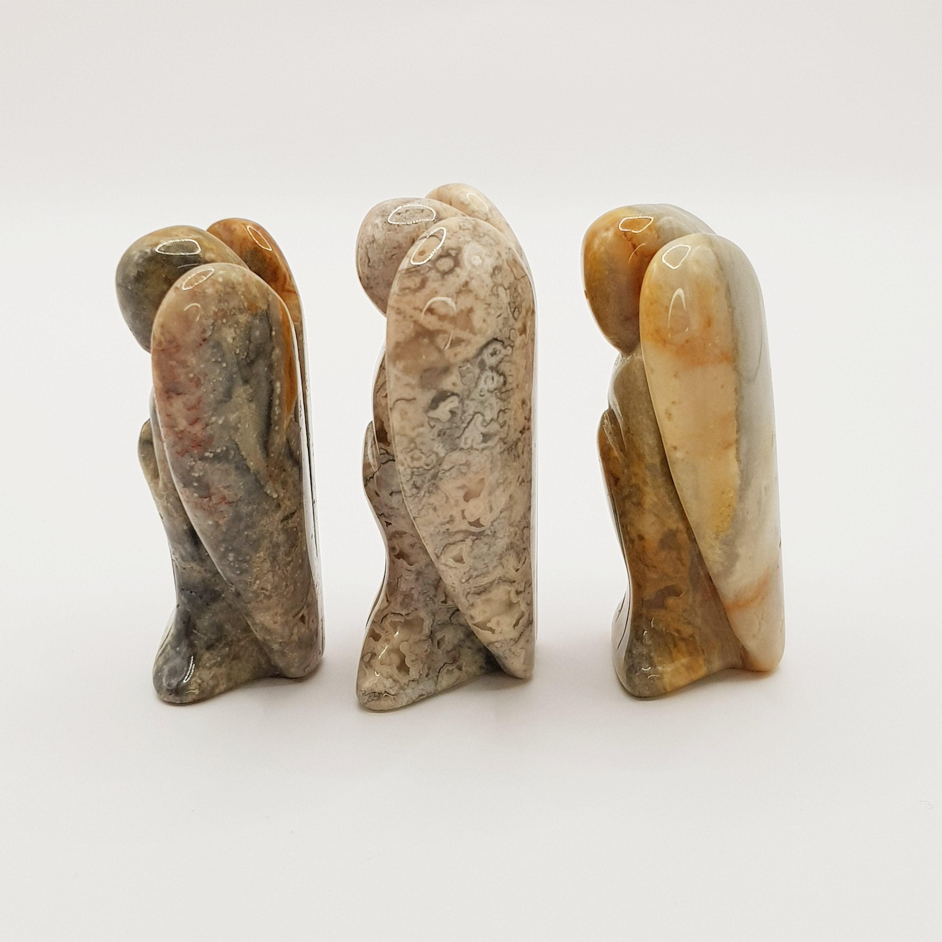 Schutzengel aus Crazy Lace Achat - World of Crystals