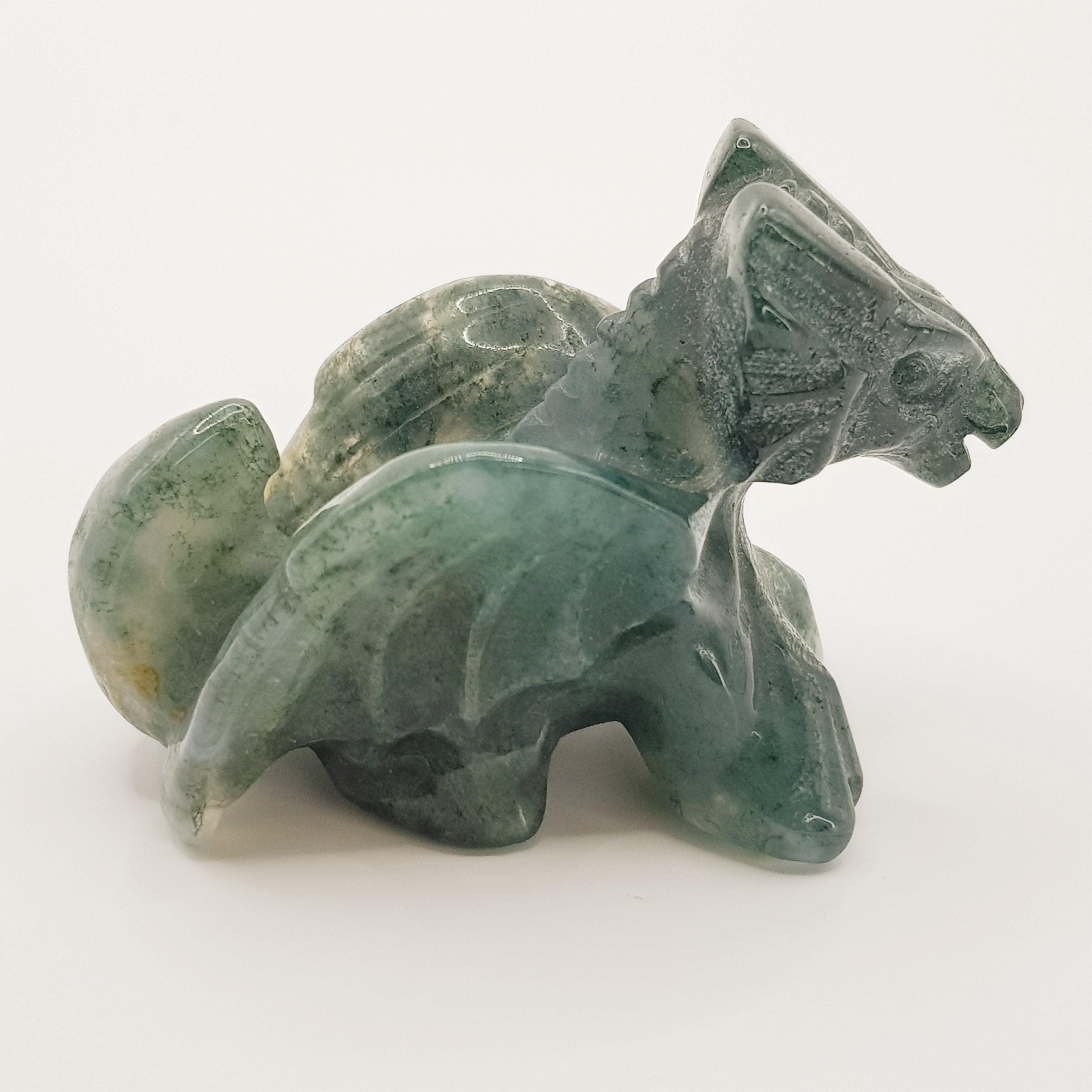 Mini Schutzdrache aus Moosachat - World of Crystals