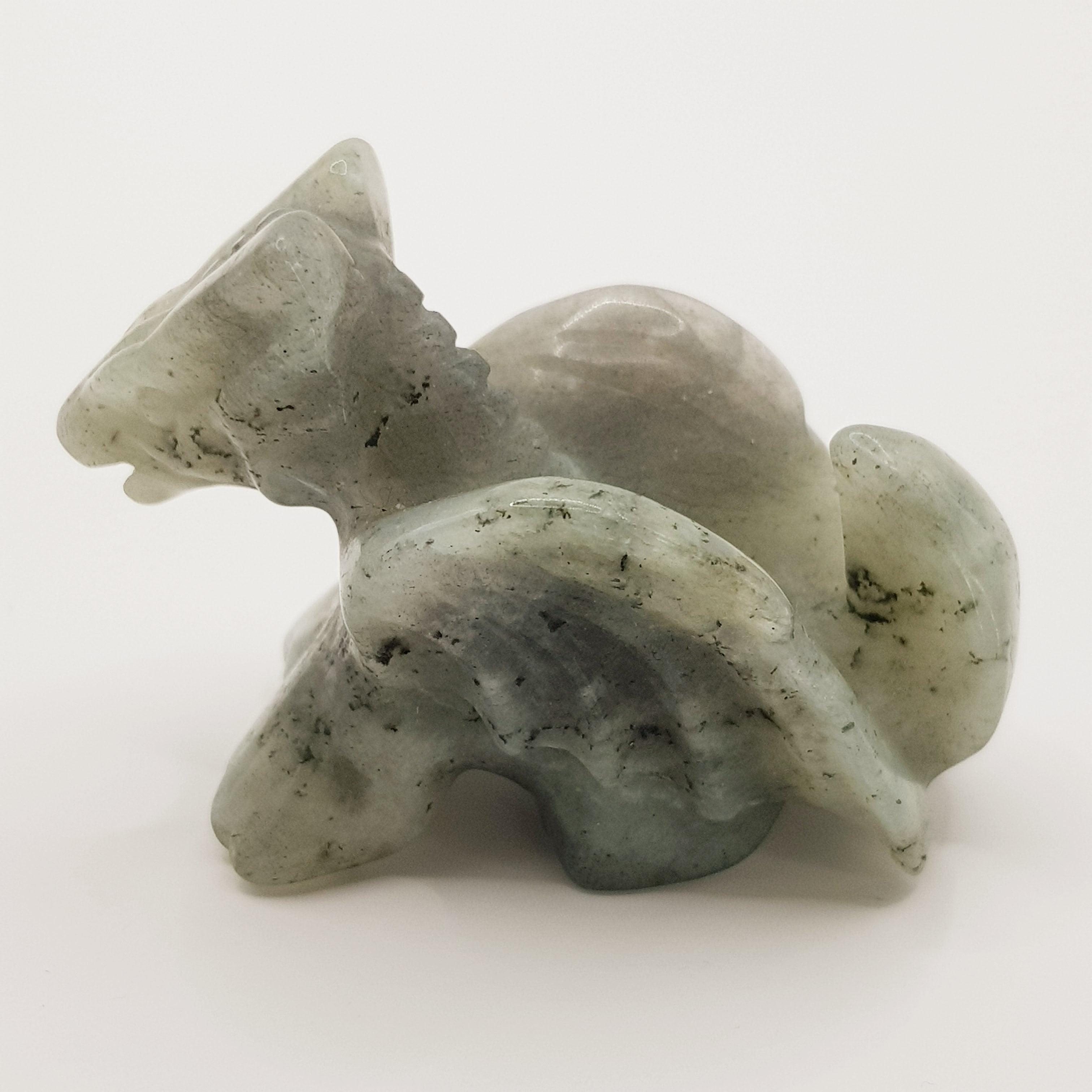 Mini Schutzdrache aus Labradorit - World of Crystals