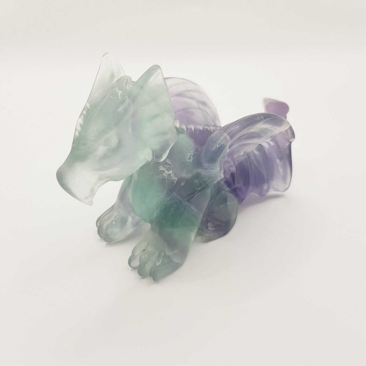 Aurora-Drache aus Regenbogen-Fluorit - World of Crystals