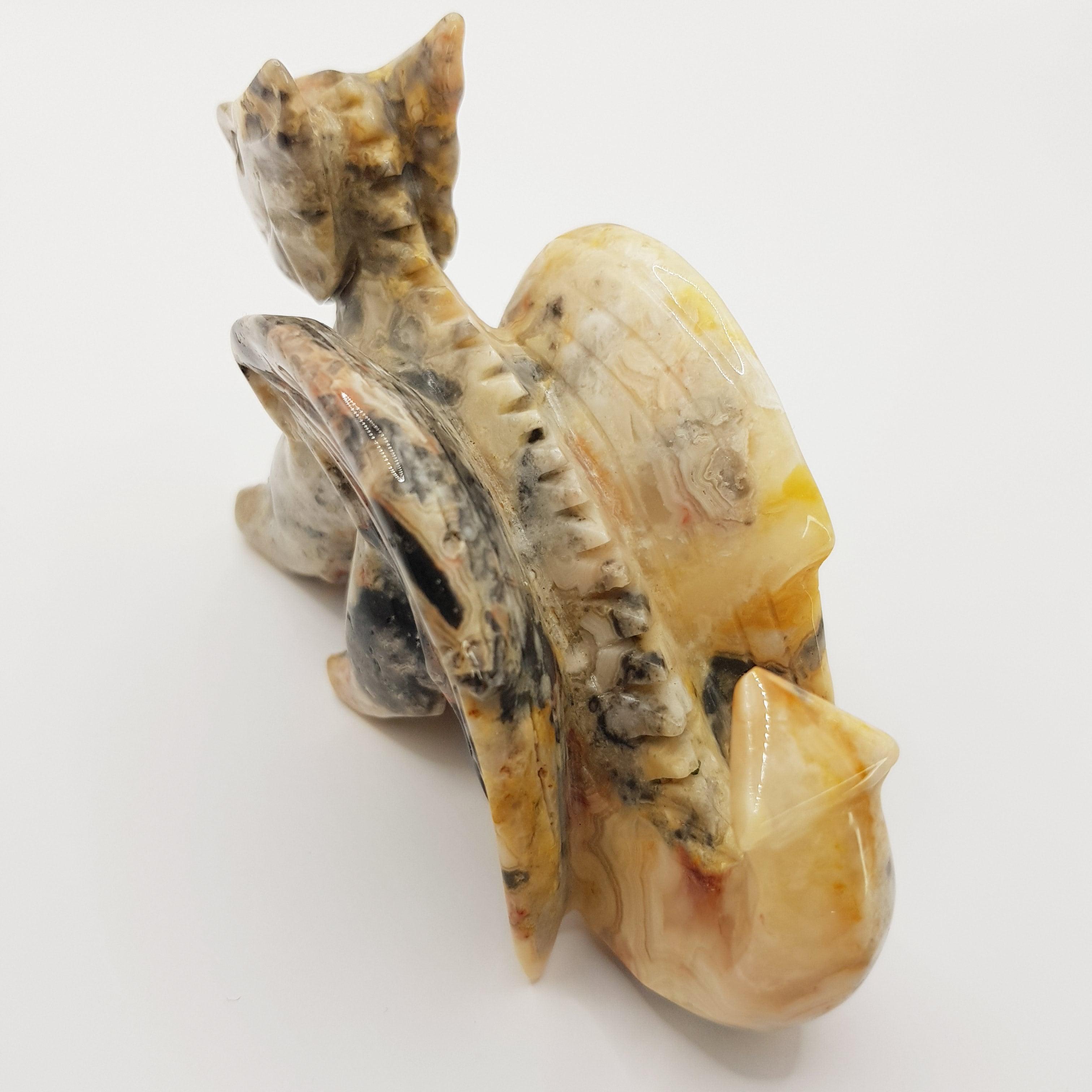 Mystischer Drache aus Crazy Lace Achat - World of Crystals