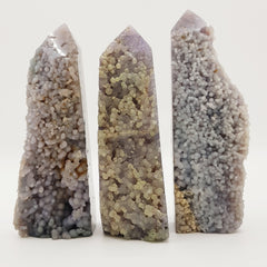 Kristallturm aus Traubenachat – 7-11cm, Handgefertigt - World of Crystals