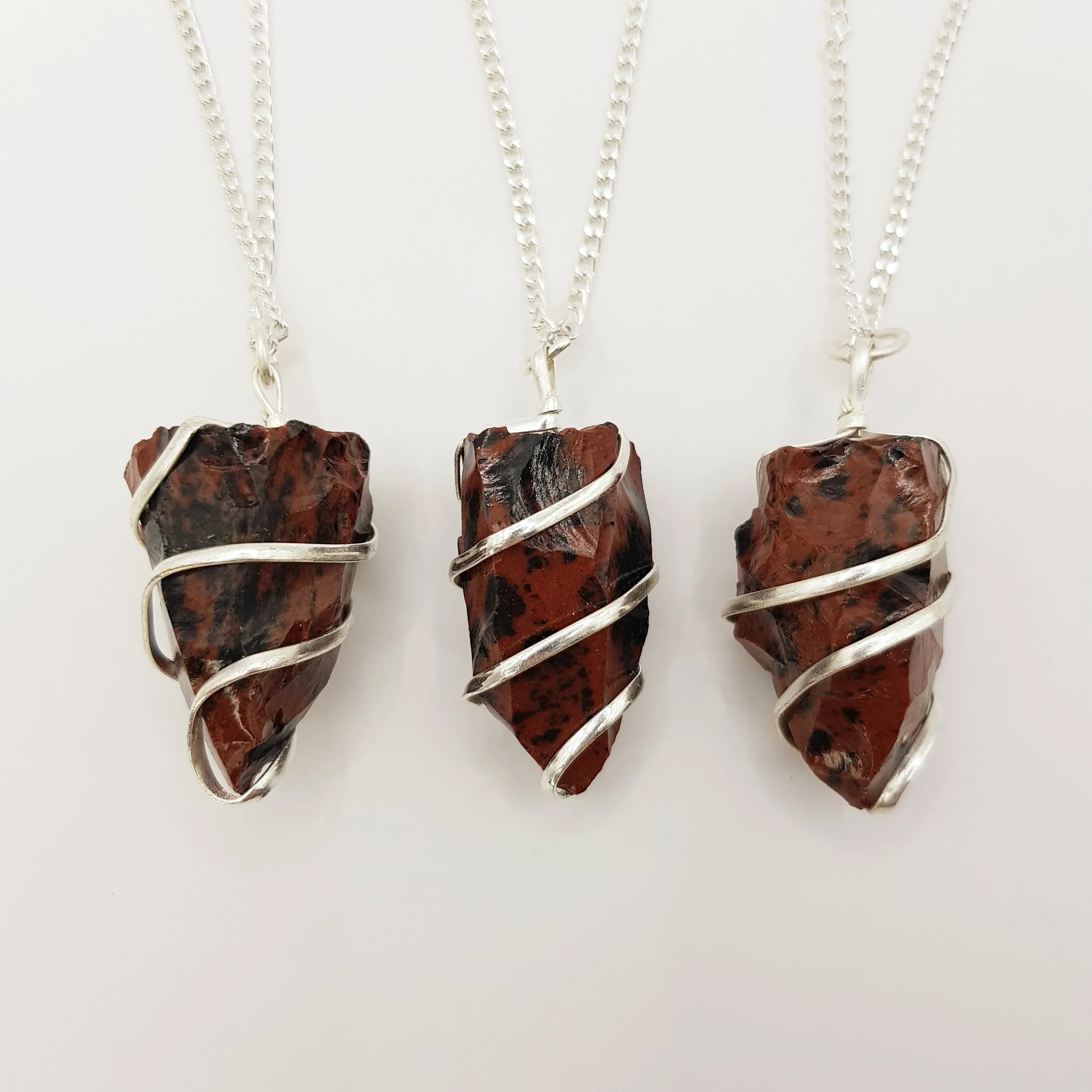 Mahagoni Obsidian-Rohstein Halskette – 3-4cm, Handgefertigt - World of Crystals