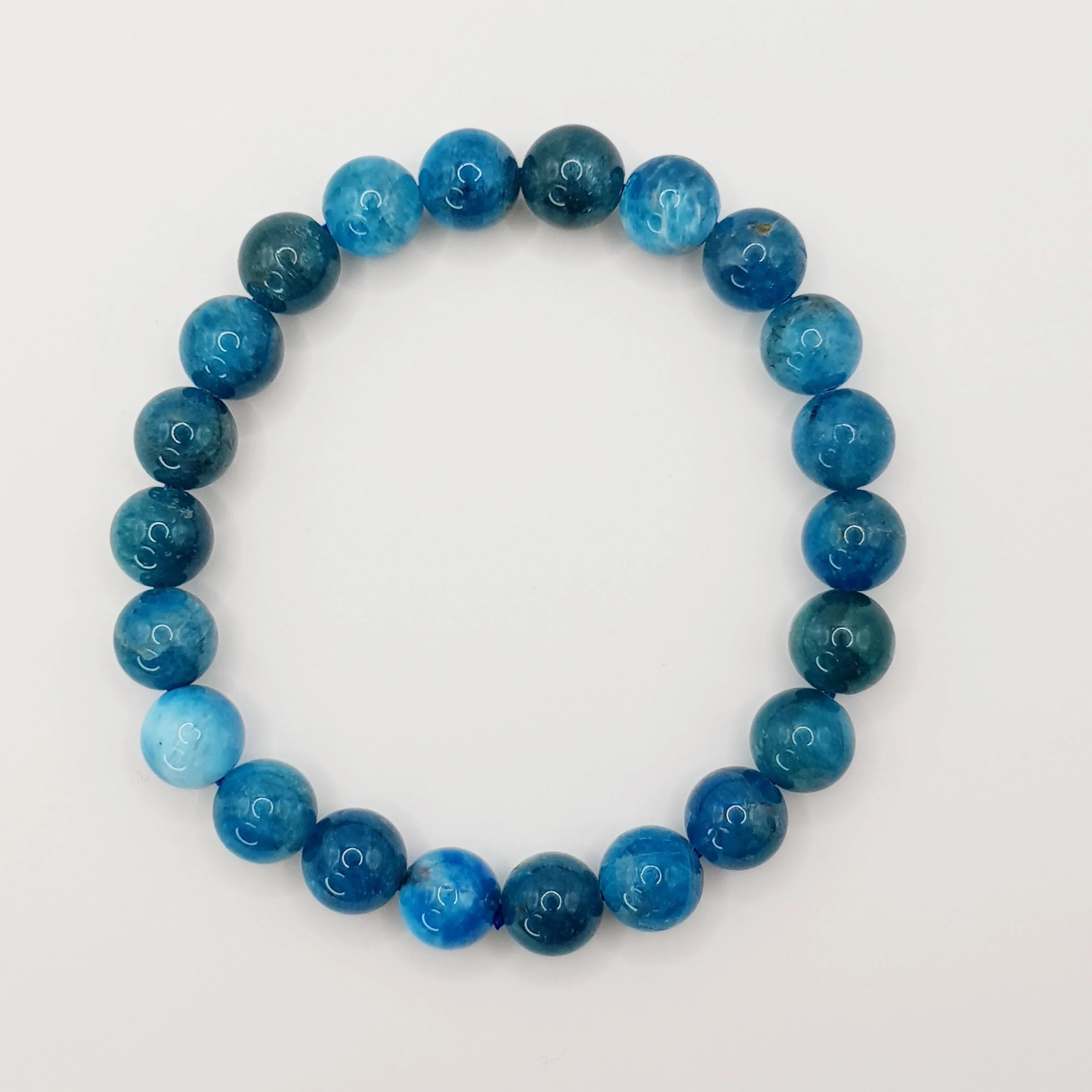 Blauer Apatit-Perlenarmband – One-Size, Dehnbar, Handgefertigt - World of Crystals