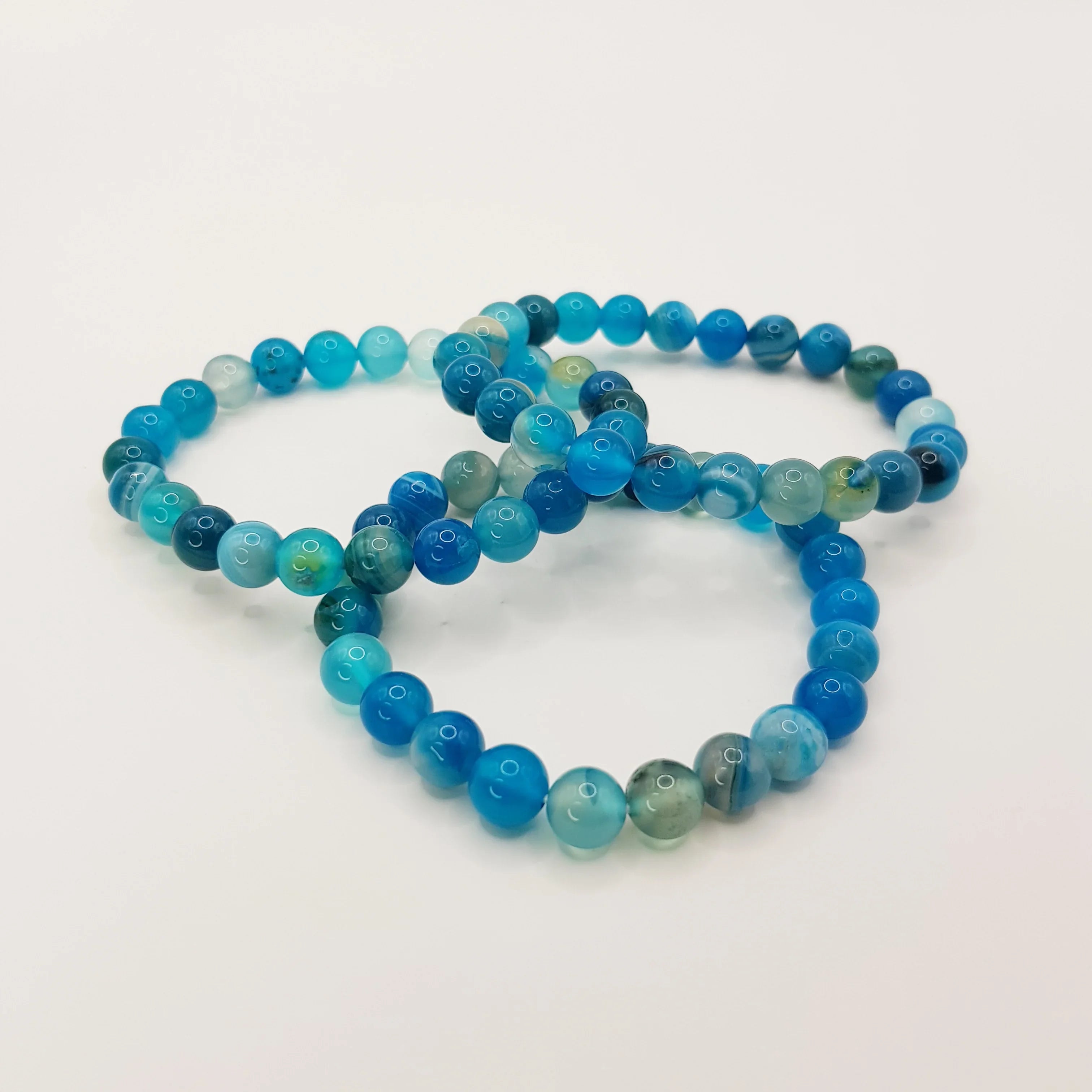 Blauer Onyx-Perlenarmband – One-Size, Dehnbar, Handgefertigt - World of Crystals