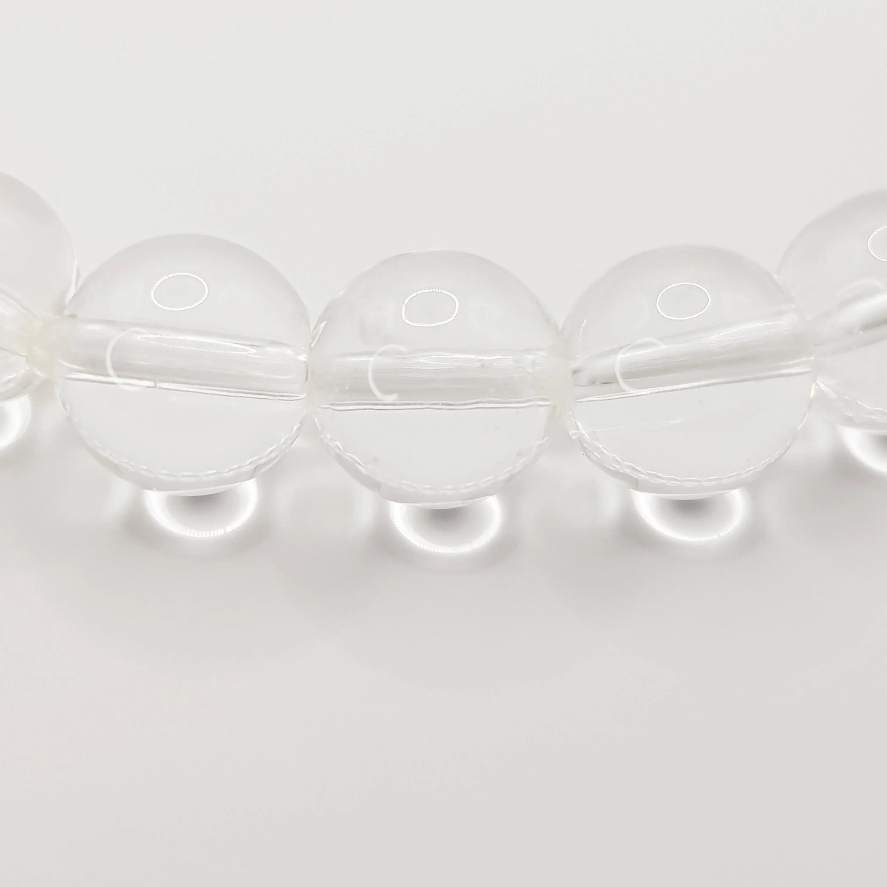 Klarer Quarz-Perlenarmband – One-Size, Dehnbar, Handgefertigt - World of Crystals