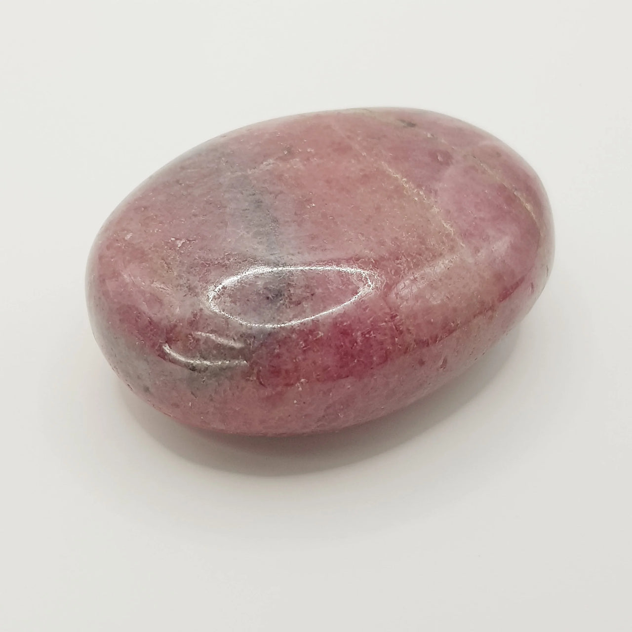 Rhodonit-Palmstein – 5cm, Handgefertigt - World of Crystals