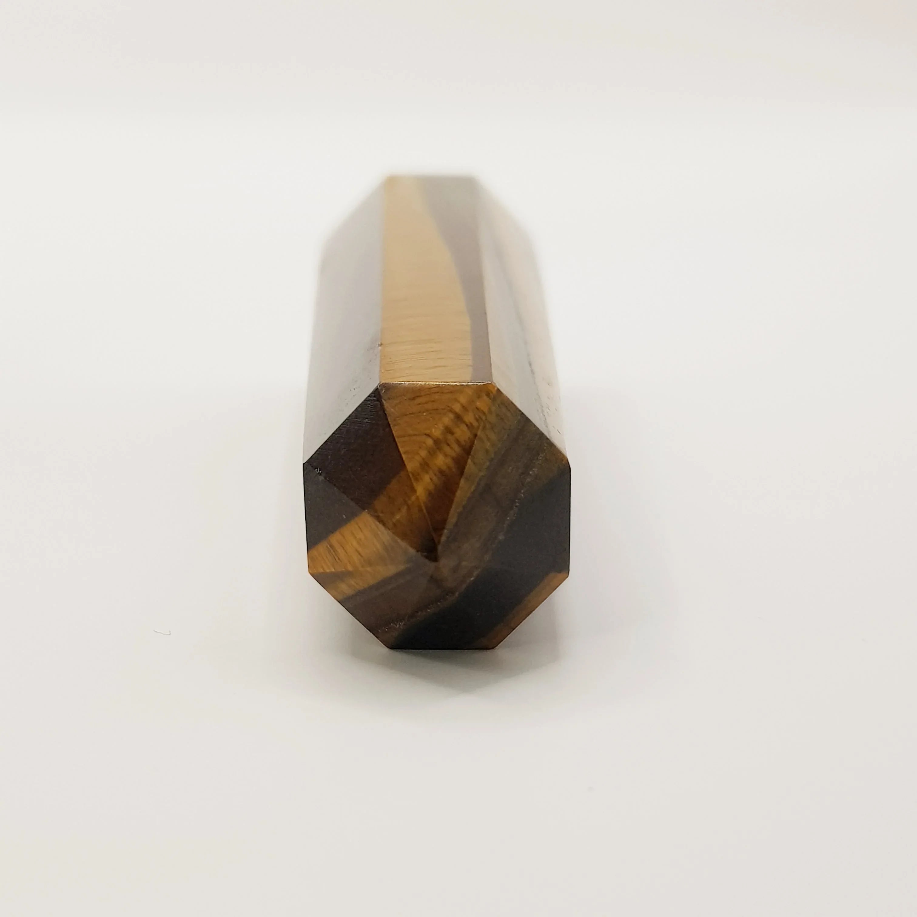 Gelbes Tigerauge-Obelisk Turm – 5-15cm, Handgefertigt - World of Crystals