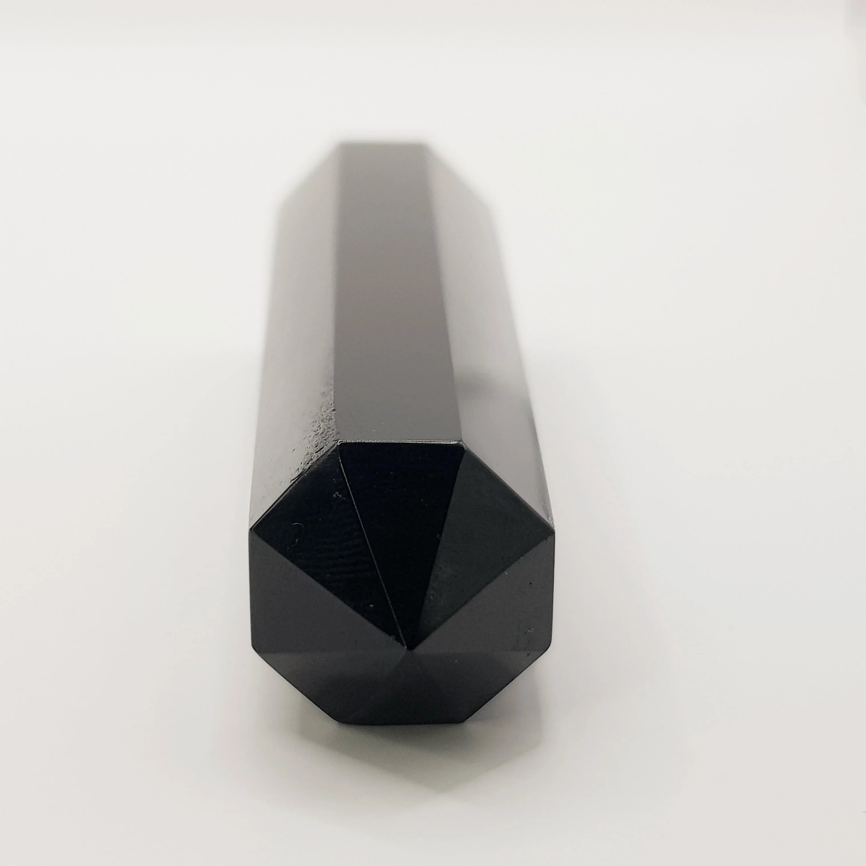 Schwarzer Obsidian-Obelisk Turm – 5-15cm, Handgefertigt - World of Crystals