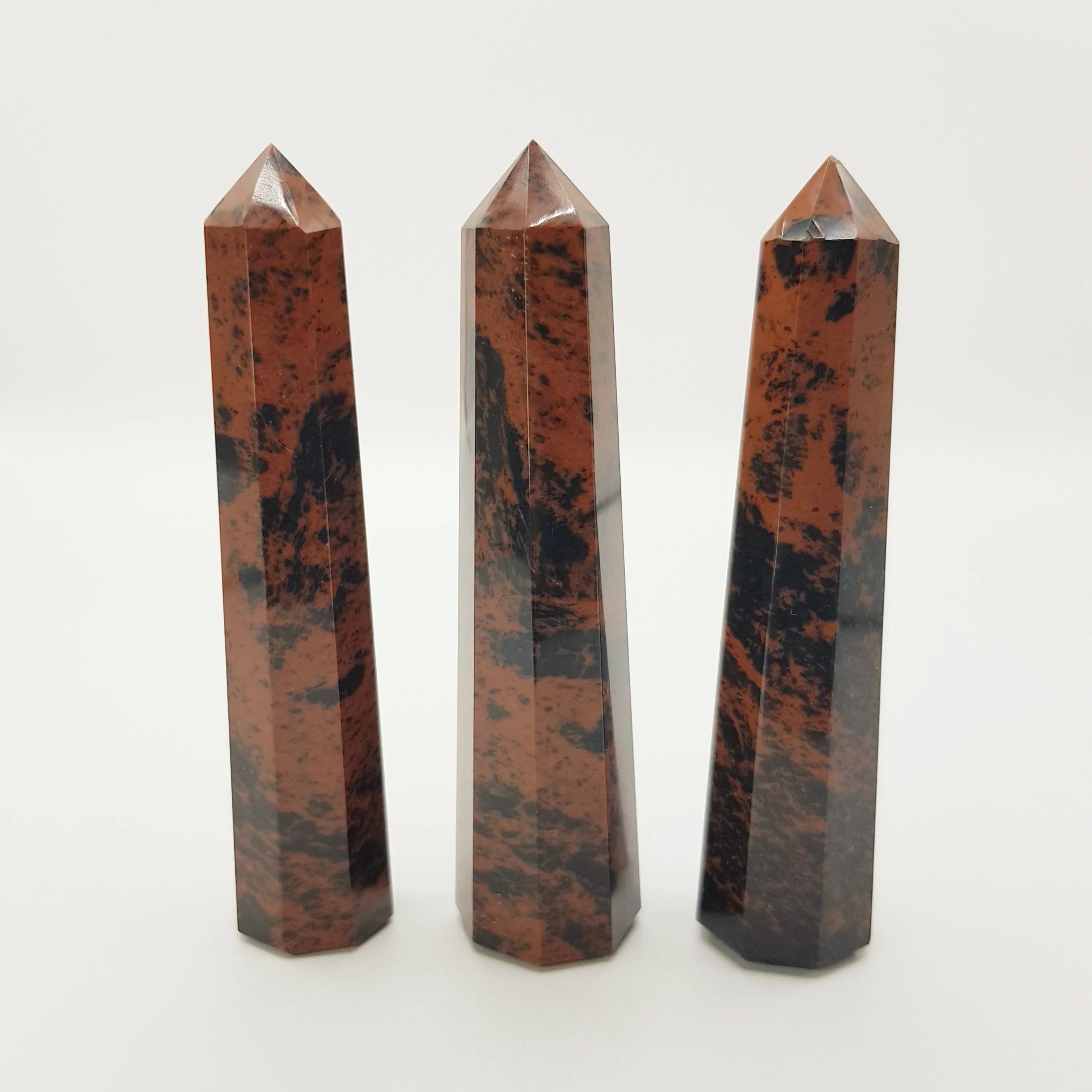 Mahagoni Obsidian-Obelisk Turm – 5-15cm, Handgefertigt - World of Crystals